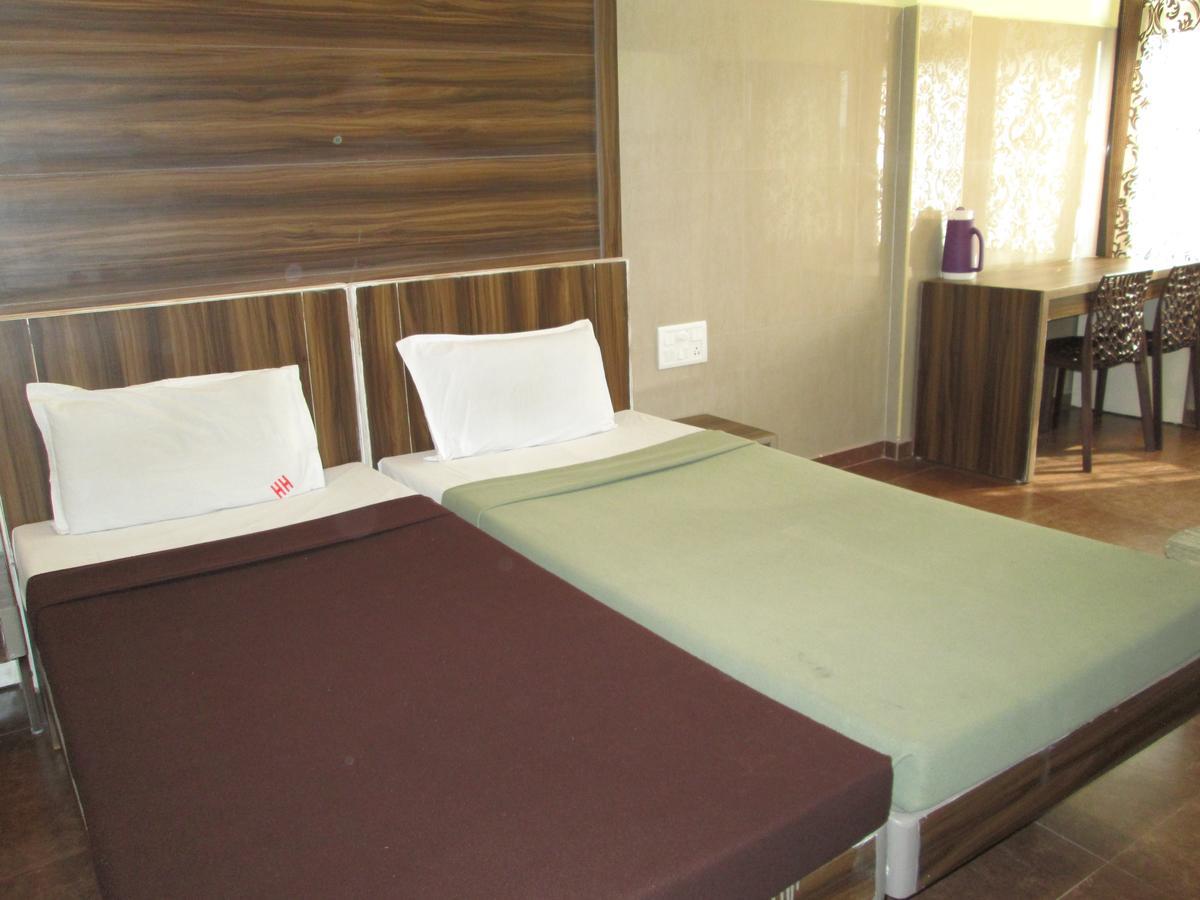 Hotel Haridwar Hyderabad Exteriör bild
